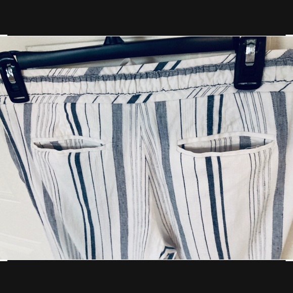 🏷BOGO🆓•BCBG Linen Pants / 6 - Picture 9 of 16